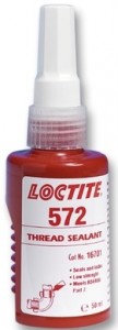 572